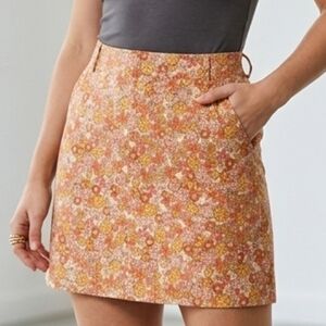 Ann Taylor 70s Inspired Floral Pink Mini Skirt size 8